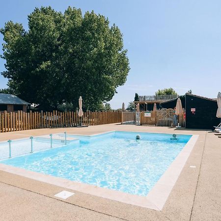 Camping La Pree Ле-Порт Экстерьер фото