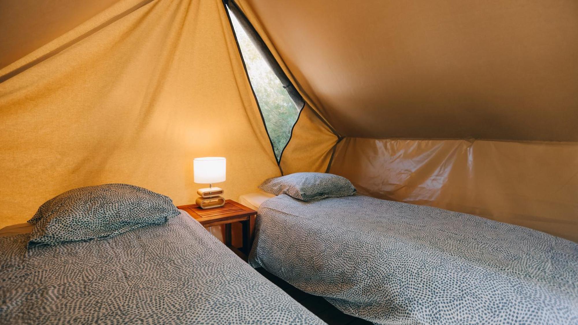 Camping La Pree Ле-Порт Номер фото